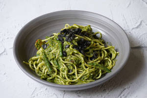 HD Spaghetti Basil Pesto Sauce