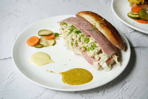 HD Meatloader Sandwich