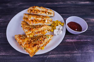 Spicy Paneer Mushroom Sandwich 