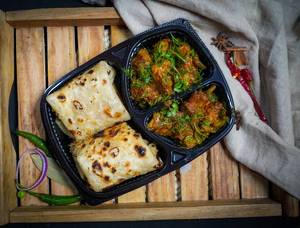 Chicken Chettinad + Butter Naan