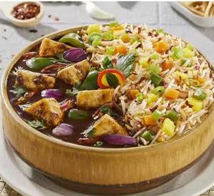 Chilli Paneer with Fried Rice[Serves 1]