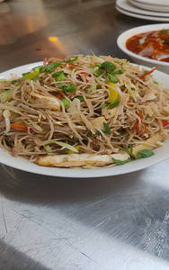 Chicken Hakka Noodles