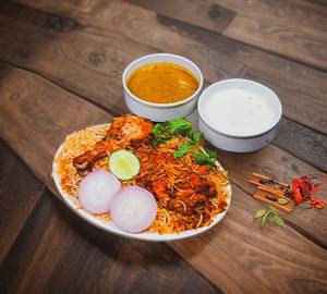 Hyderabadi Chicken Dum Biryani