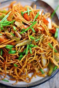 Crispy Noodles Salad