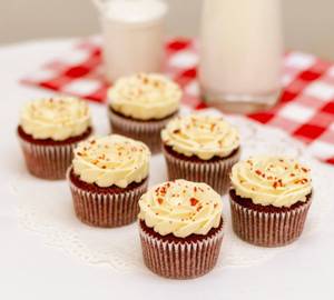 Red Velvet Cup Cake