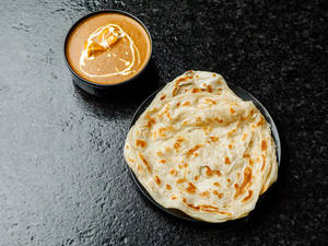 2 Porotta + paneer butter masala