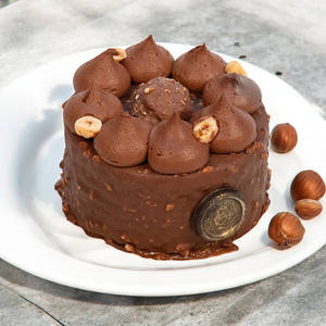 Ferrorocher Hazelnut Mini / Bento Cake 250g