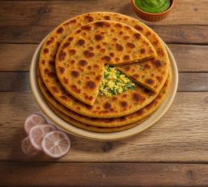 Paneer Pyaaz Parantha