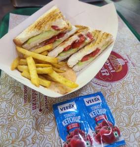 Veg Cheese Grill Sandwich