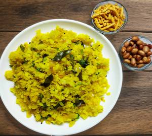 Mumbai Style Kanda Poha