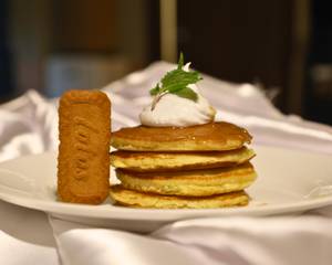 Biscoff Lotus Pancake