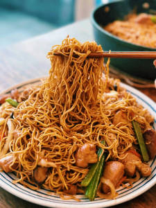 Chicken chowmein