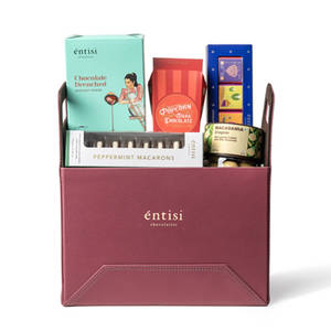 Signature Hamper Basket