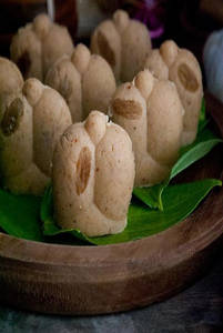 Gud Sandesh (2pcs)