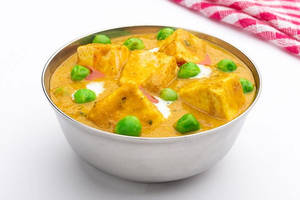Matar Paneer