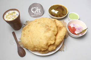 Paneer Chole Bhature With Lassi ( Serves 2)