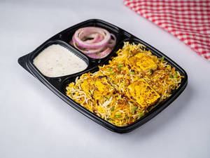 Paneer Tikka Bombay Tawa Pulao Meal