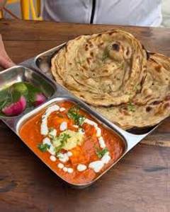 Paneer sabji with 3 butter roti combo