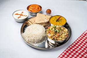 Egg Bhurji Thali