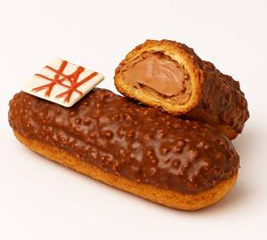 Chocolate Crunchy Eclair