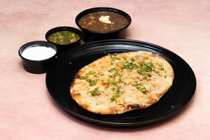 Cheese Chilly Kulcha