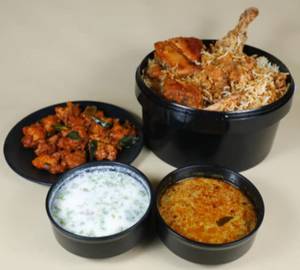 Spiceal Hyderabad Bucket chicken Biryani  ( Serves - 2 )