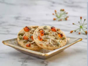 Seven Grain and Apricot Cookie
