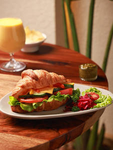 Garden Fresh Croissant Sandwich