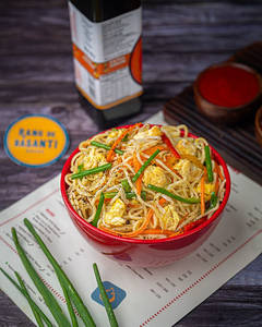 Egg Hakka Noodles