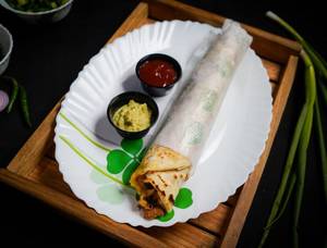 Gd Special Schezwan Beijing Chicken Roll