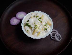 Kanda Aloo Raita