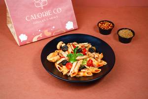 Slow cooked marinara pasta with grilled chicken (Choose pasta)