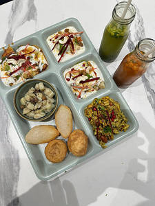 Chat Platter