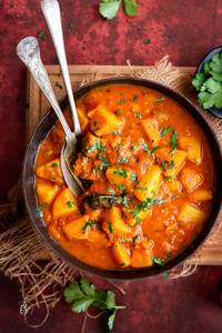 Aloo Tamatar