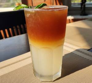 Litchi Basil Ice Tea 