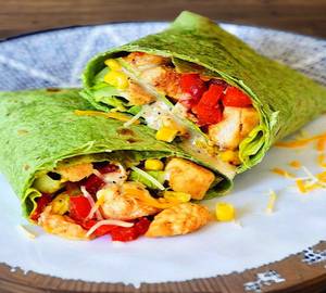 Egg tandoori chicken roll