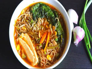 Veg Ramen Bowl With Grilled Paneer