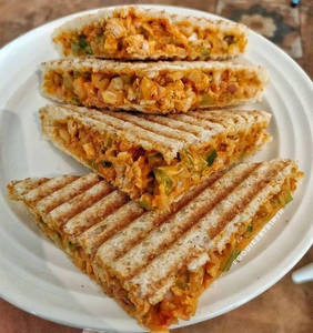 Tangy Paneer Sandwich