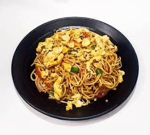 Kolkata Street-style Egg Chowmein