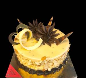 Almond Premium Cake (500gm)