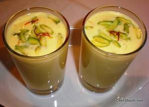 Kesariya Lassi
