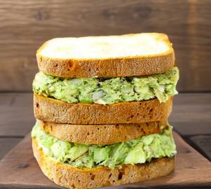 Pesto Chicken Sandwich