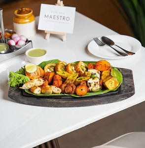 Tandoori Maestro Platter