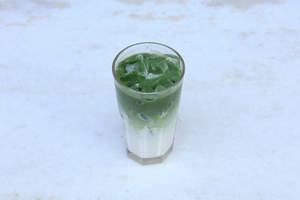 Iced Matcha Latte