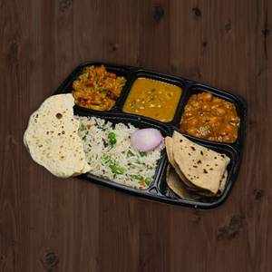 Punjabi thali executive