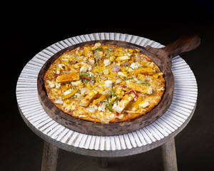 Peri Peri Paneer Pizza