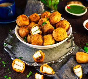 Paneer Pakoda [6 Pieces]