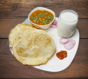 Chole bature and lassi