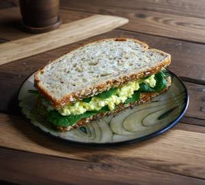 Egg Spanish Chicken Sandwich