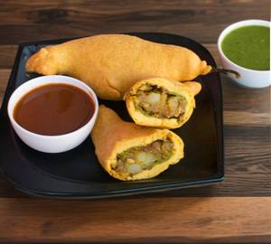 Mirchi Vada (1 pc)
